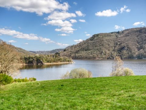 Résidence Vacancéole Les Chalets de la Chazotte - Camping Puy-de-Dôme